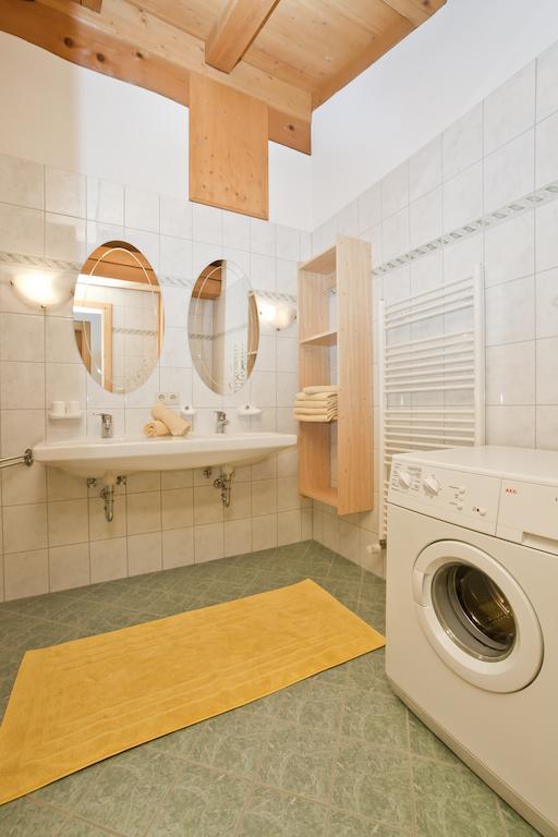 サンクト・ジョアン・イン・チロル Vorderstockerhofヴィラ 部屋 写真